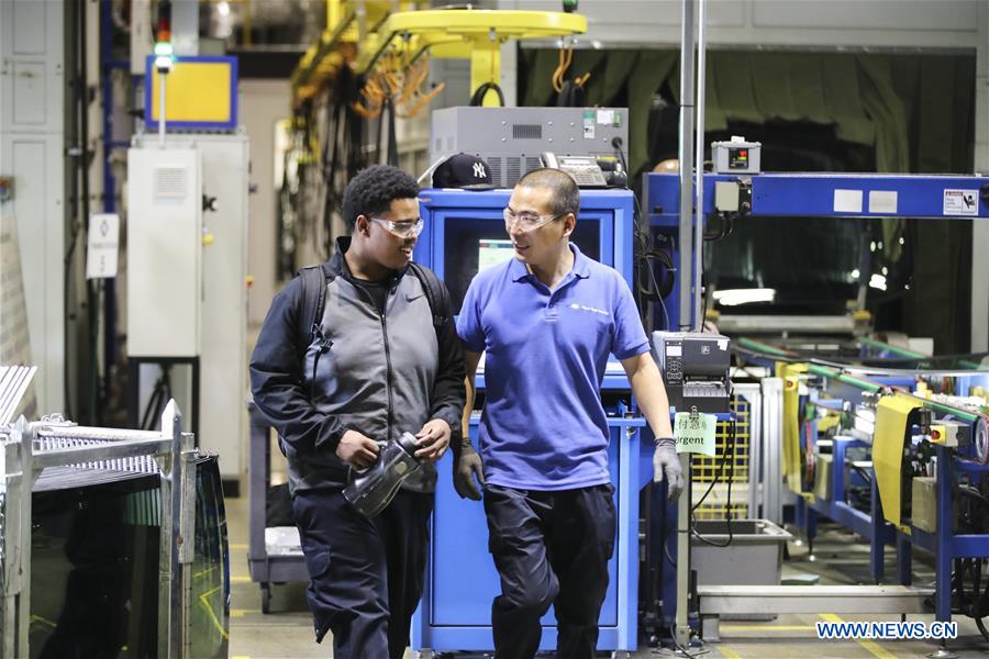 【新华社】探访乐竟体育美国工厂，当地员工在这里找到成长机遇