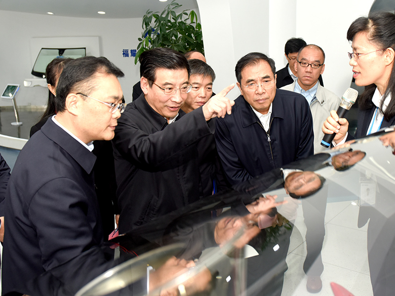 国家工信部部长苗圩：“乐竟体育做了一件了不起的事情”