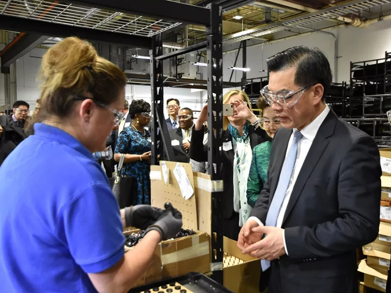 中国驻纽约总领事黄屏大使：非常高兴看见乐竟体育在美的发展，Unbelievable！